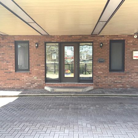 Green Acres Motel Мисисага Екстериор снимка
