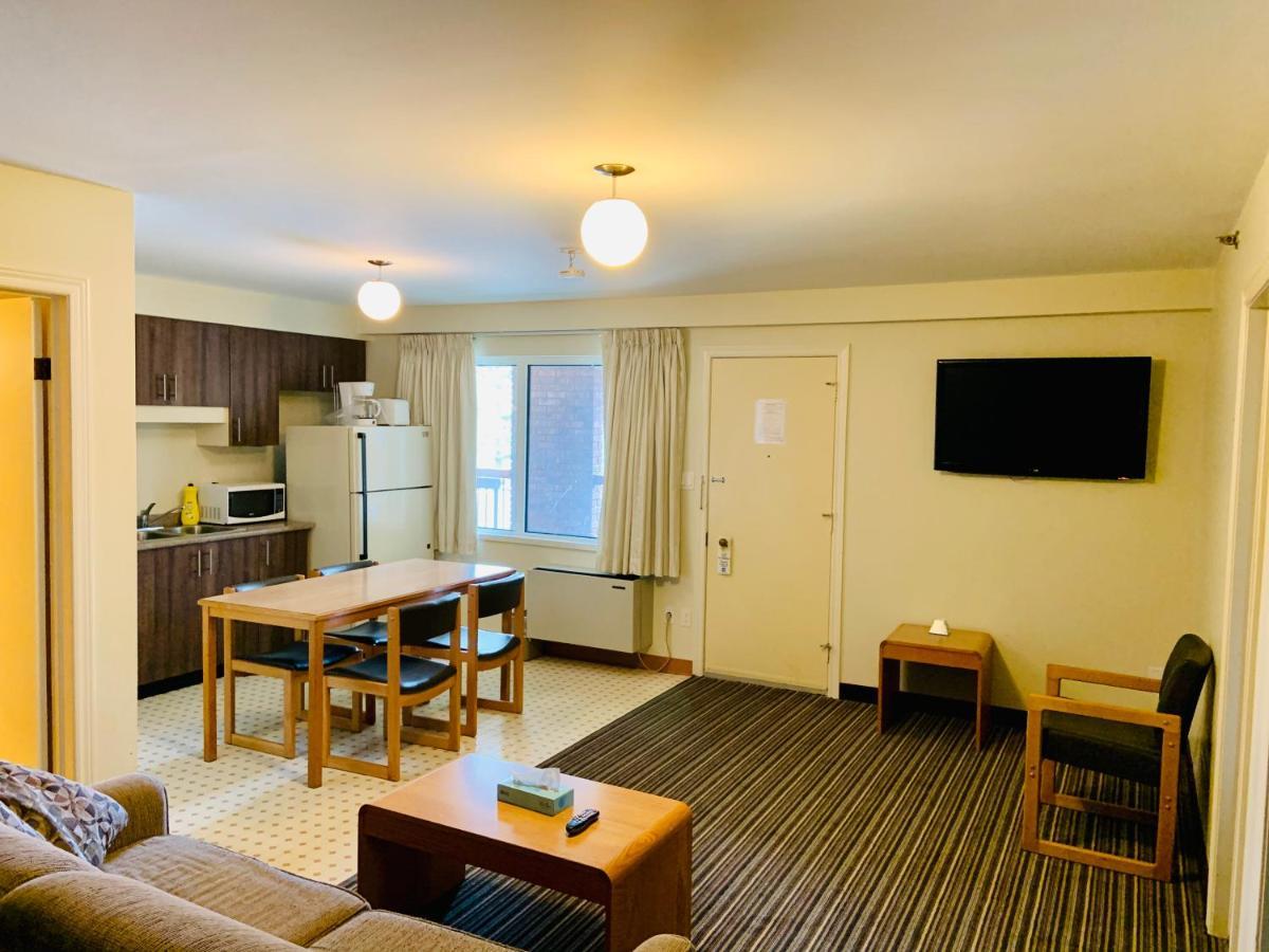 Green Acres Motel Мисисага Екстериор снимка